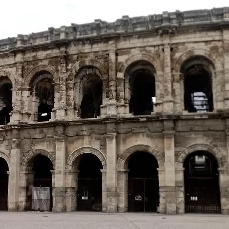 La Jade Wifi Climatisation Arenes Nimes